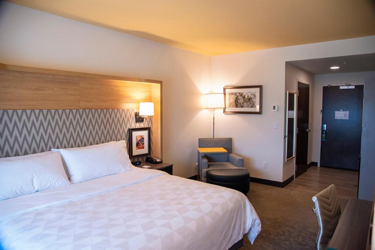 Holiday Inn & Suites - Savannah Airport - Pooler By Ihg Экстерьер фото